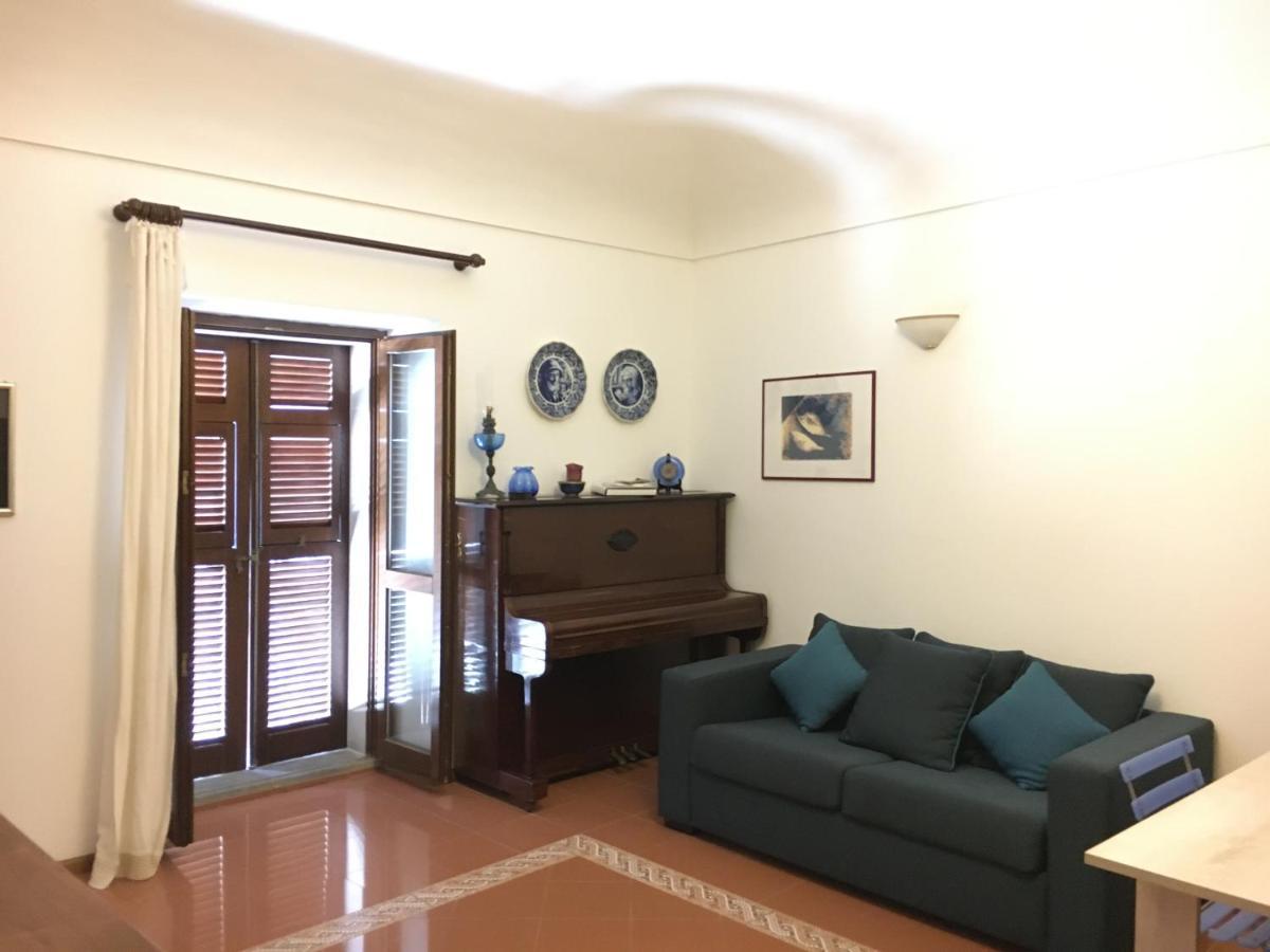 L'Appogghju Bed & Breakfast Castelsardo Eksteriør bilde