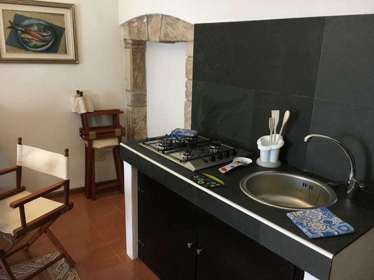 L'Appogghju Bed & Breakfast Castelsardo Eksteriør bilde